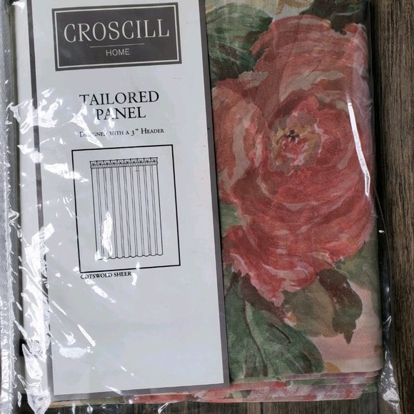 Croscill Cotswald Tailored Panel Sheer - Picture 1 of 3